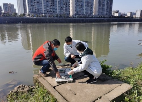湖南省郴州环境监测中心在战“疫”中构建群众